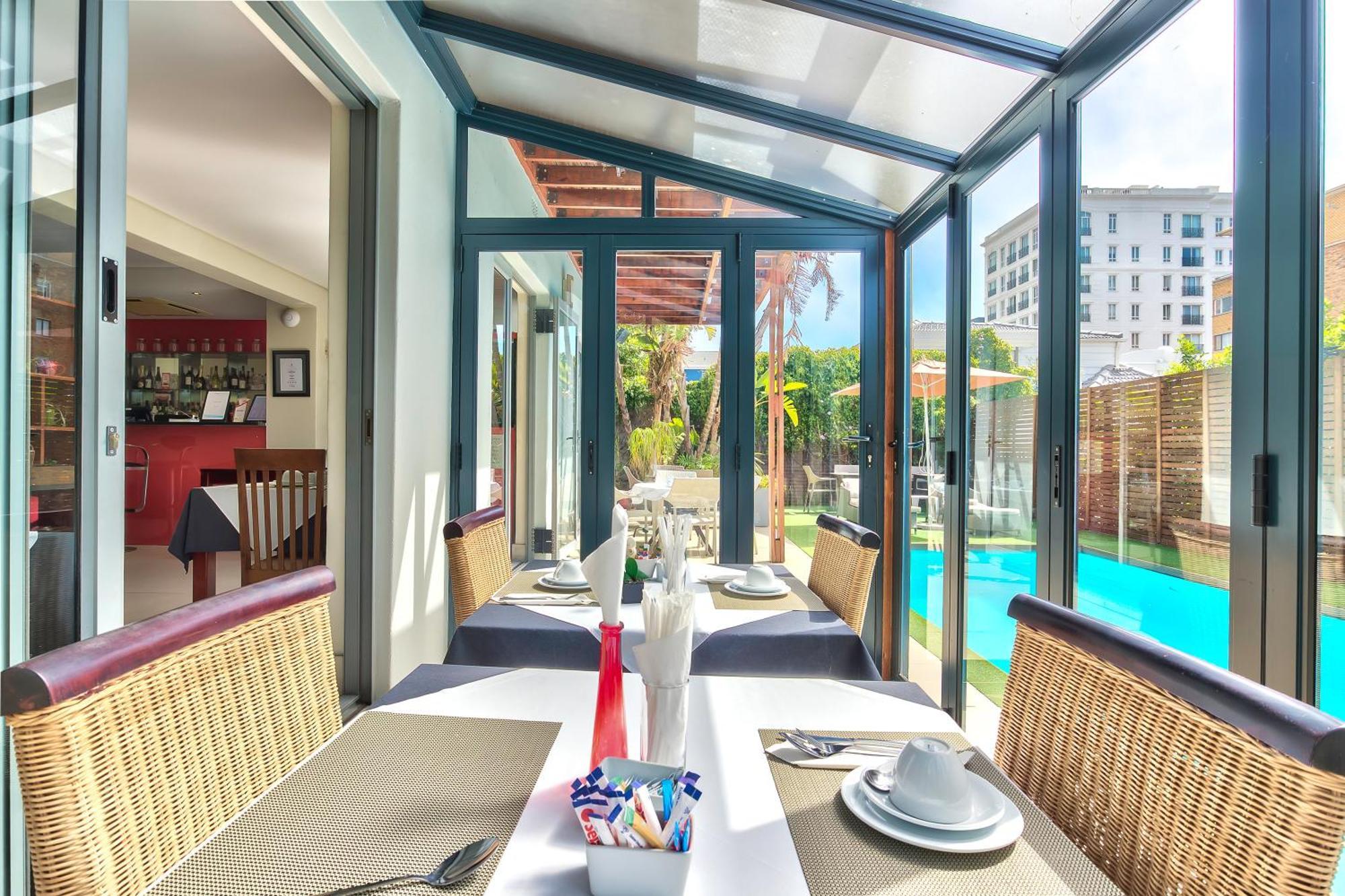The One 8 Hotel In Green Point - Solar Power Cape Town Luaran gambar